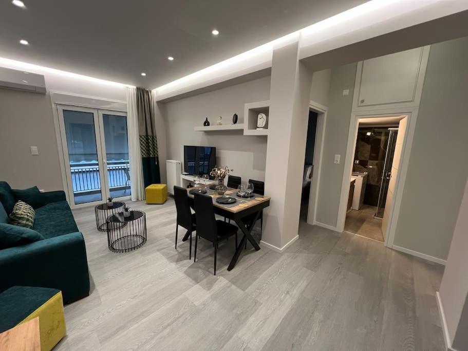 Luxury Apartment Near Acropolis Athene Buitenkant foto
